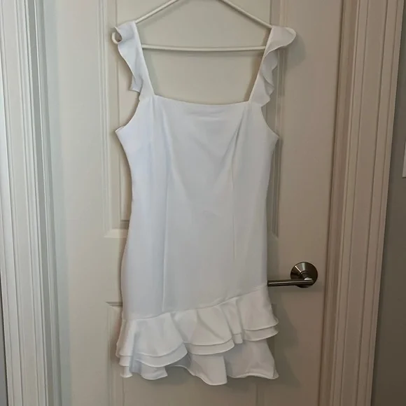 Bcbgeneration Women's Ruffled Cocktail Dress - White - Size 8 Bcbgeneration Women's Ruffled Cocktail Dress - White - Size 8